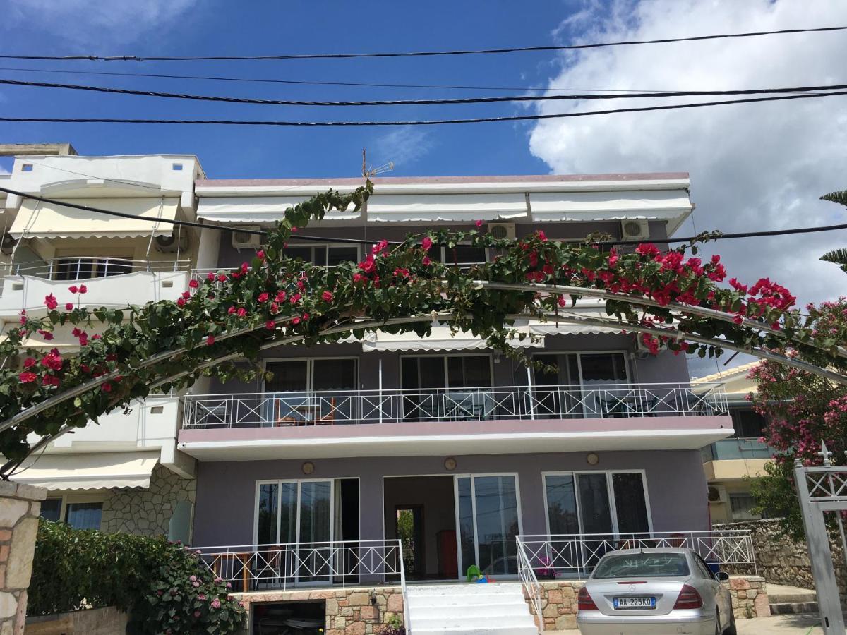 Irini Boutique Rooms!!! Химара Экстерьер фото