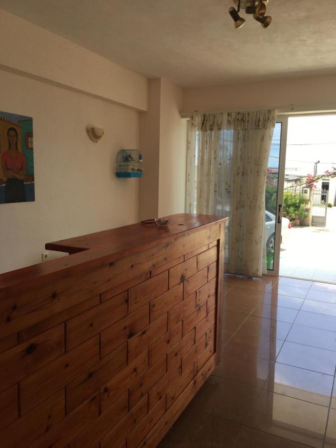 Irini Boutique Rooms!!! Химара Экстерьер фото