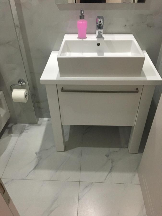 Irini Boutique Rooms!!! Химара Экстерьер фото